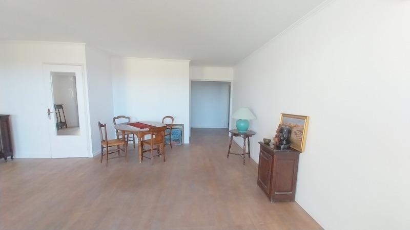 Appartement - 95 m² - 3 pièces