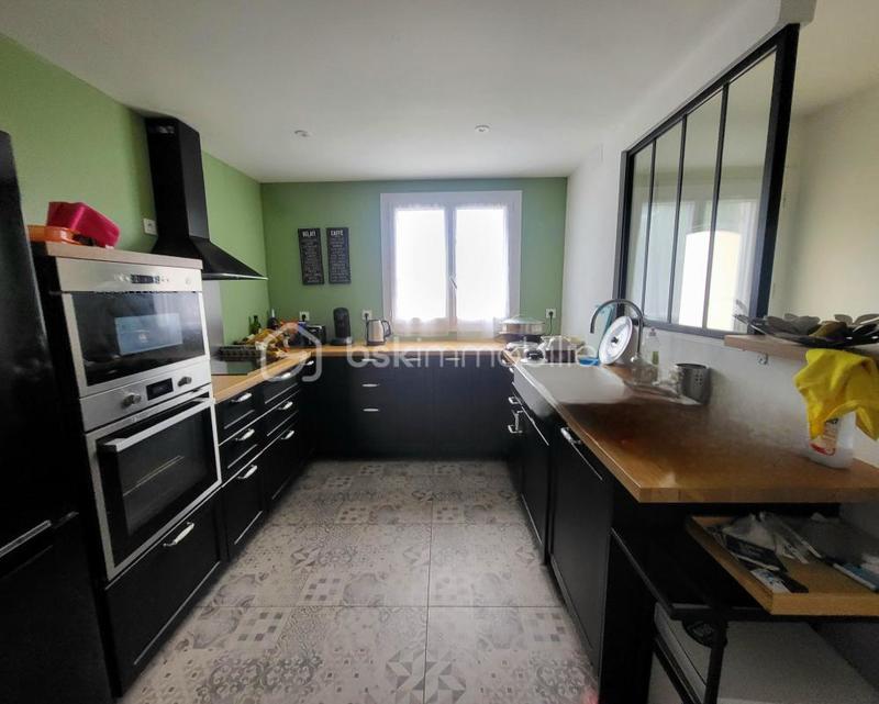 Maison - 123 m² - 6 pièces