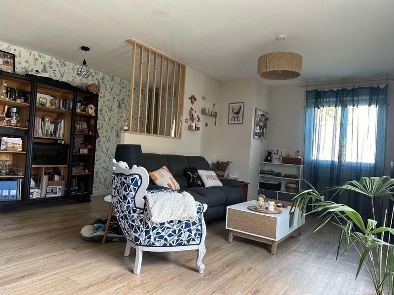 Maison - 97 m² - 5 pièces