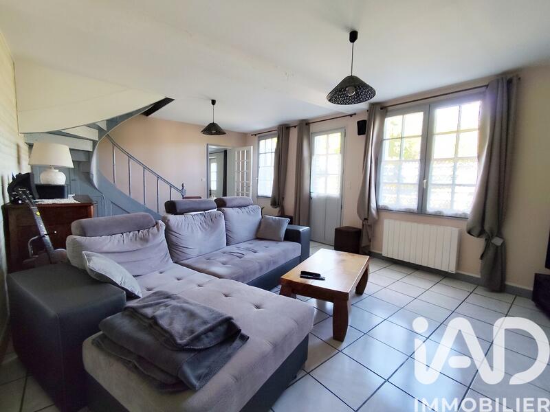 Maison - 174 m² - 8 pièces