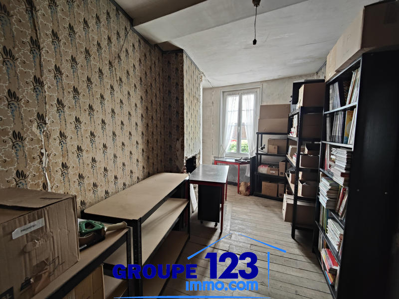 Maison - 205 m² - 9 pièces