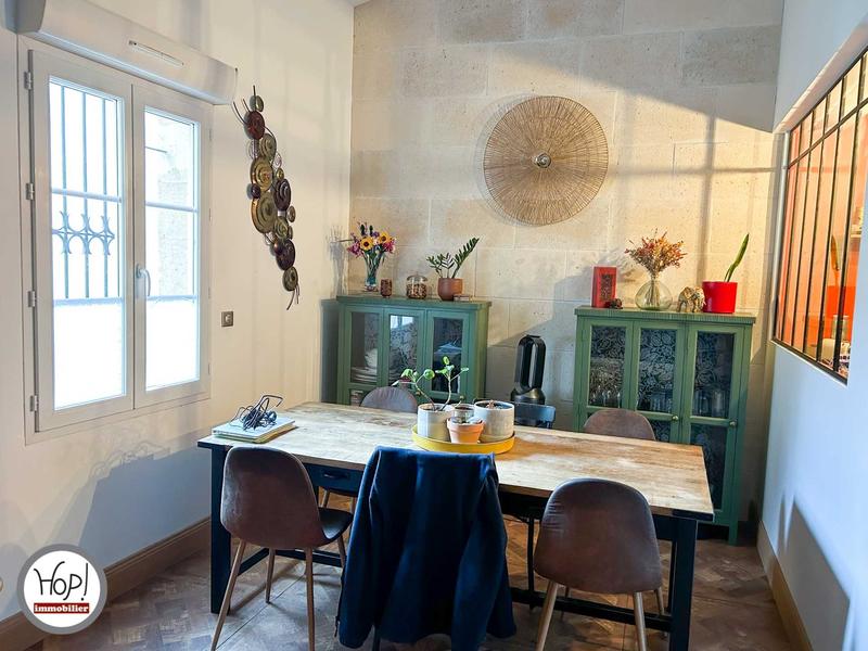 Duplex - 98 m² - 4 pièces