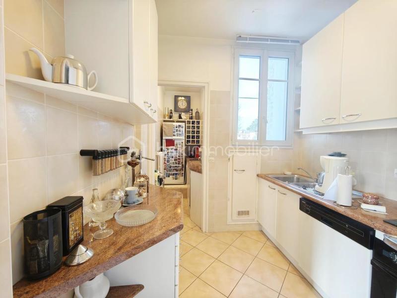 Appartement - 100 m² - 4 pièces