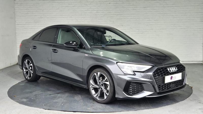 Audi A3 Berline 35 Tfsi Mild Hybrid 150 s tronic 7 s line