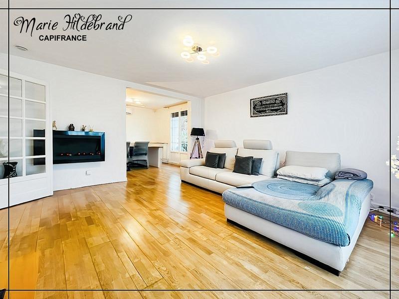 Maison - 118 m² - 5 pièces