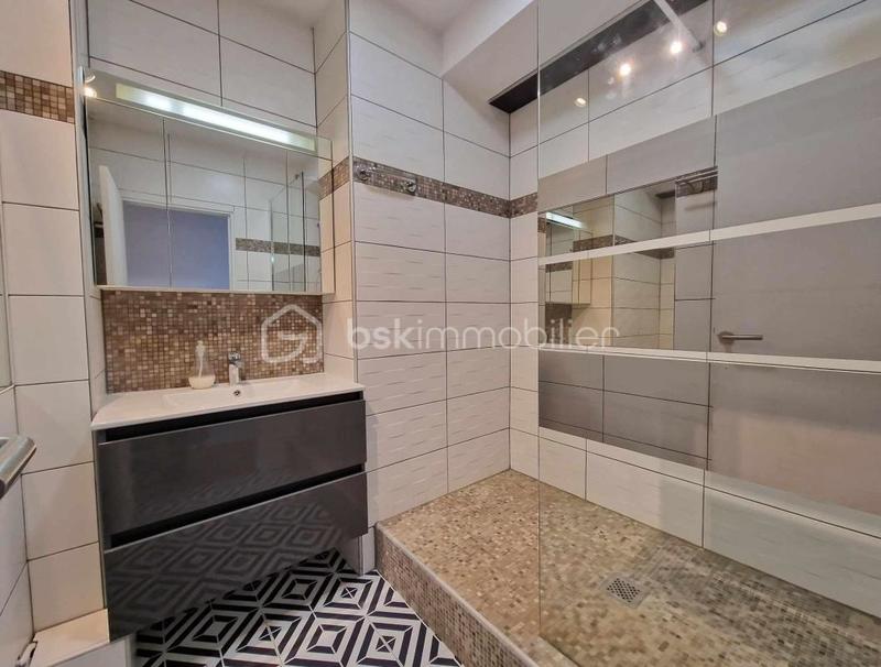 Appartement - 69 m² - 4 pièces