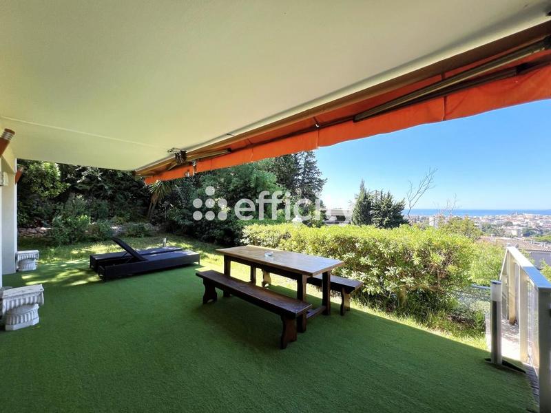 Appartement - 95 m² - 3 pièces