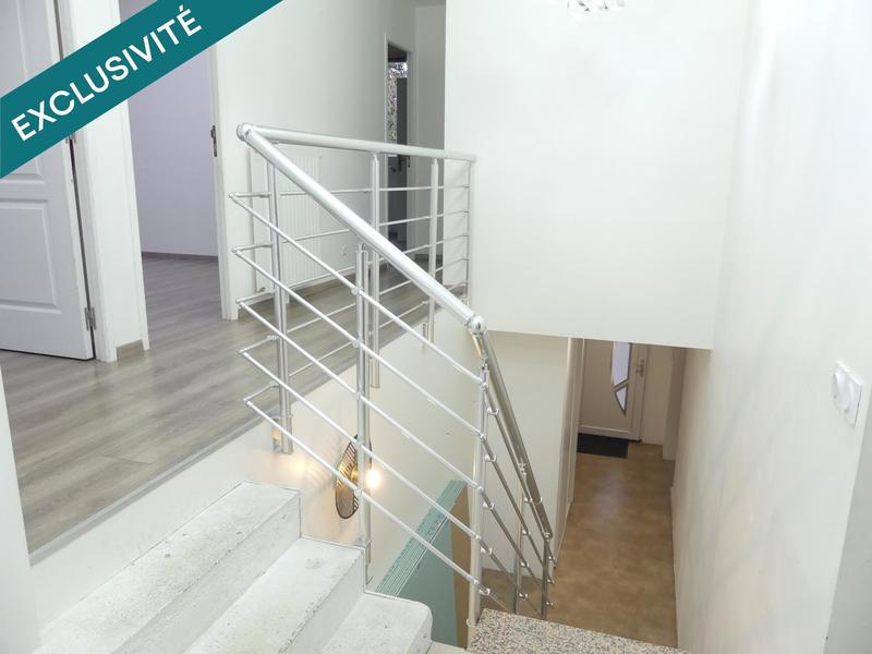 Maison de ville - 121 m² - 6 pièces