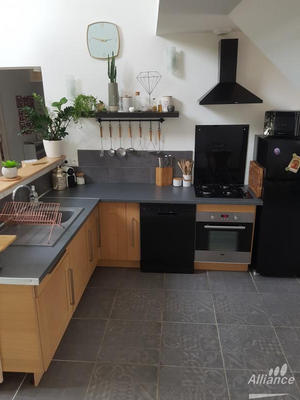 Appartement - 90 m² - 4 pièces