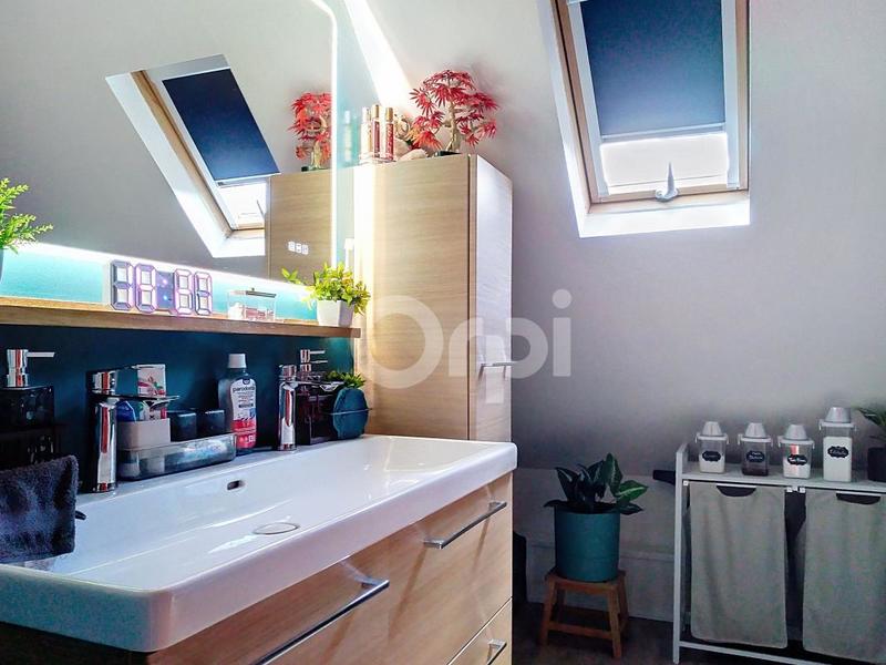 Maison - 86 m² - 5 pièces