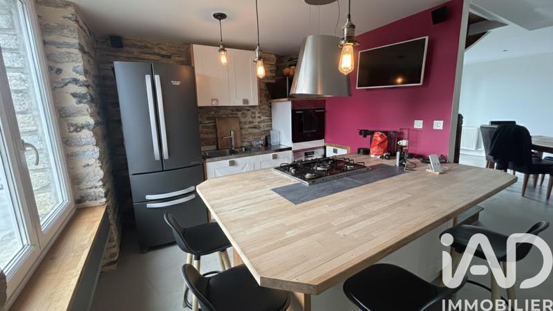 Maison - 182 m² - 7 pièces