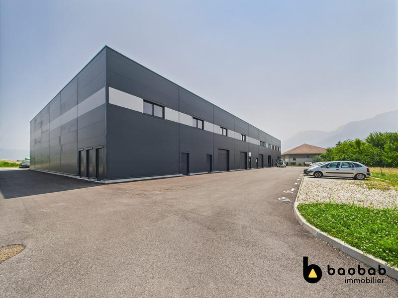 Local d'activités - 400 m²