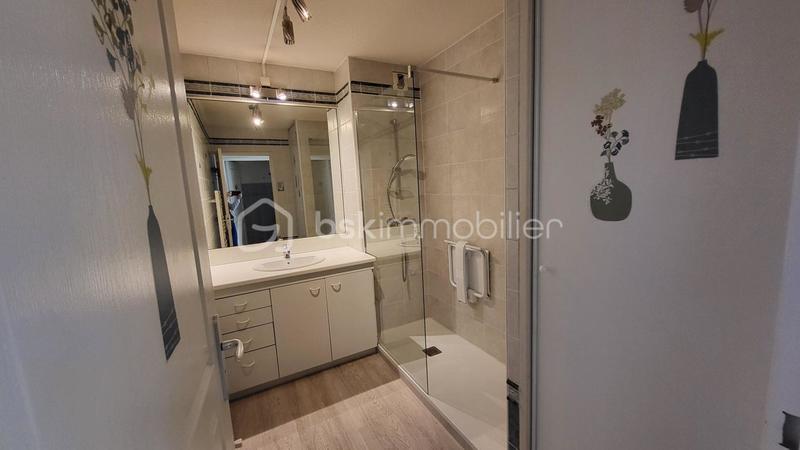 Appartement - 90 m² - 3 pièces