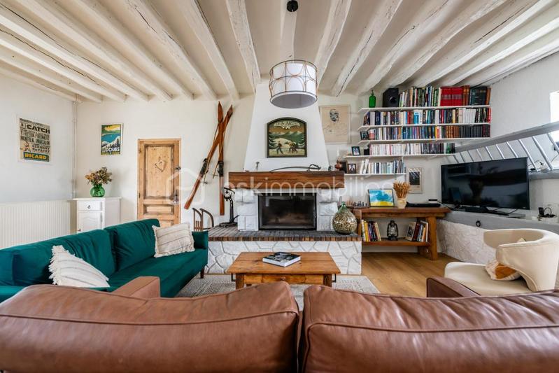 Maison ancienne - 214 m² - 7 pièces