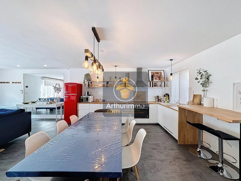 Maison - 91 m² - 5 pièces