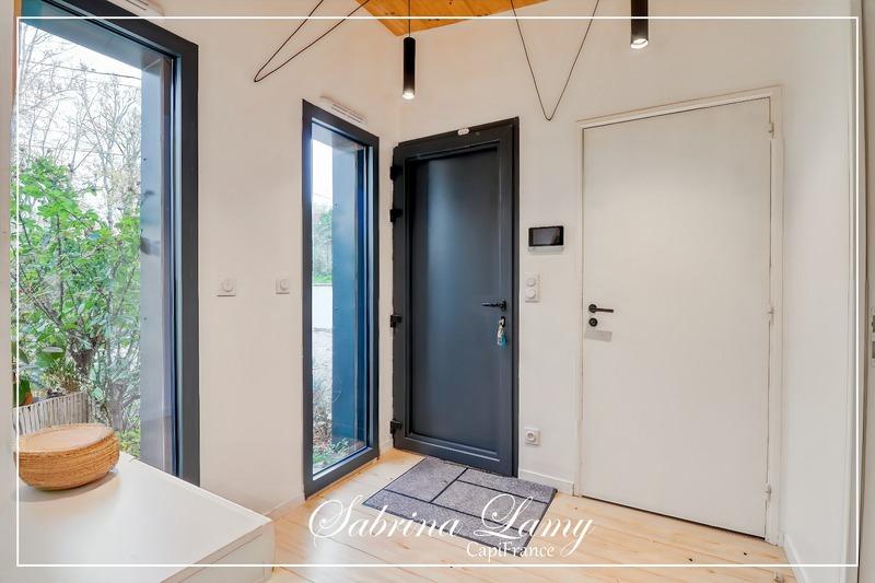 Maison - 166 m² - 7 pièces