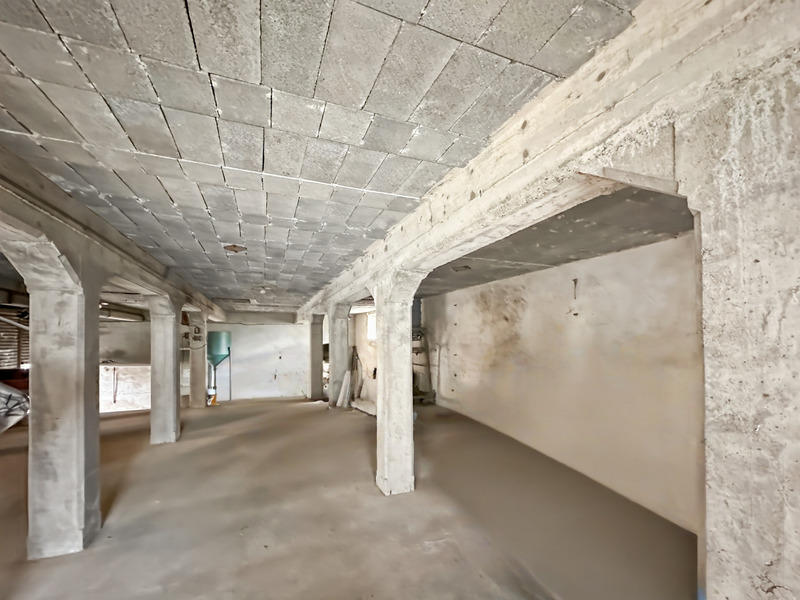 Local d'activité / Entrepôt - 500 m² - 3 pièces