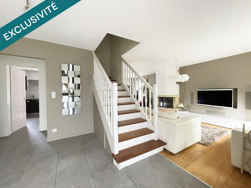 Villa - 155 m² - 6 pièces