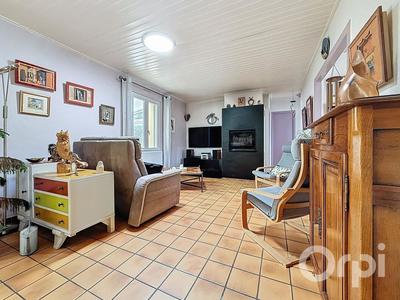 Maison - 94 m² - 4 pièces
