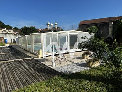 Maison - 158 m² - 9 pièces