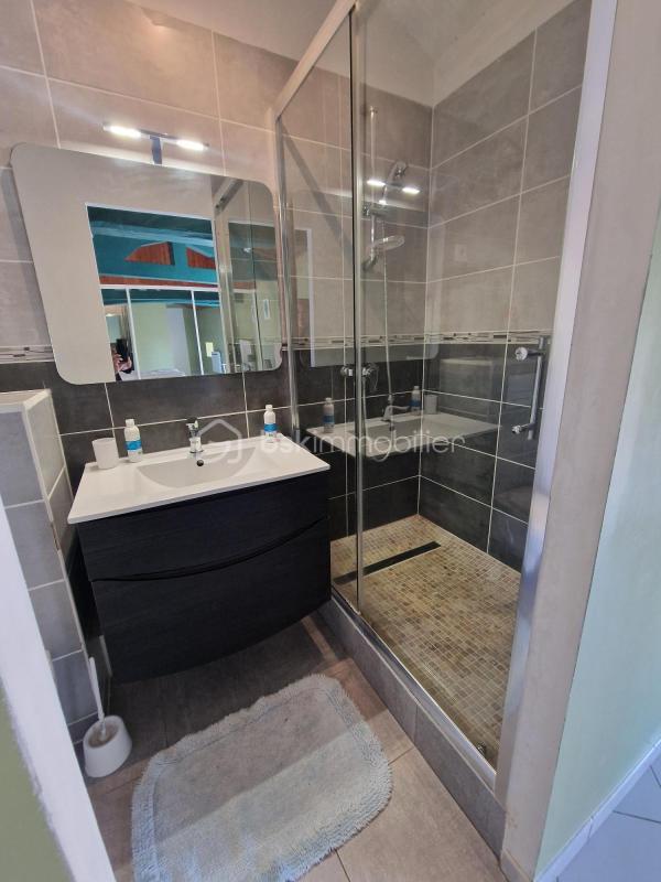 Maison - 283 m² - 8 pièces