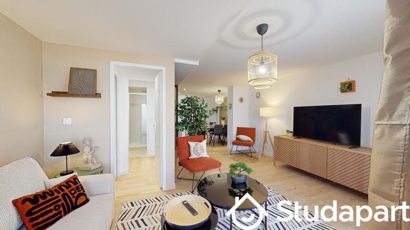 Chambre - 12 m² - 1 pièce