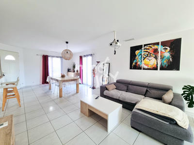 Maison - 82 m² - 3 pièces