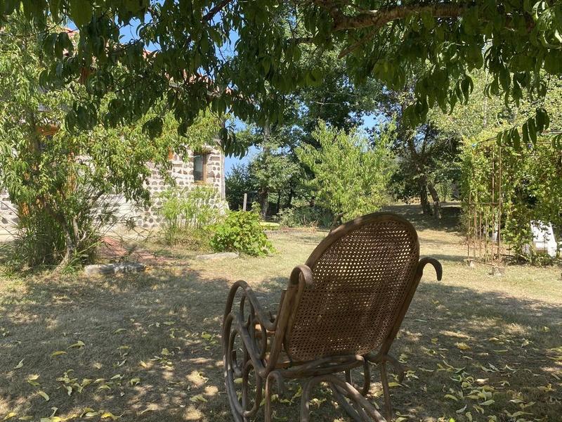 Maison en pierre - 254 m² - 10 pièces