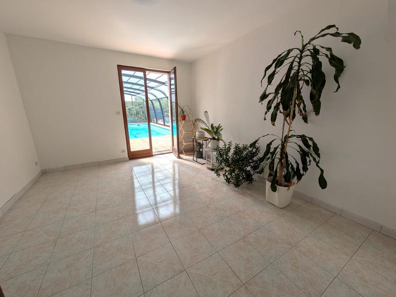 Maison contemporaine - 176 m² - 8 pièces