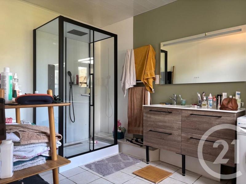 Corps de ferme - 198 m² - 11 pièces