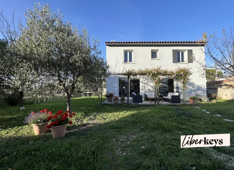 Maison - 128 m² - 7 pièces