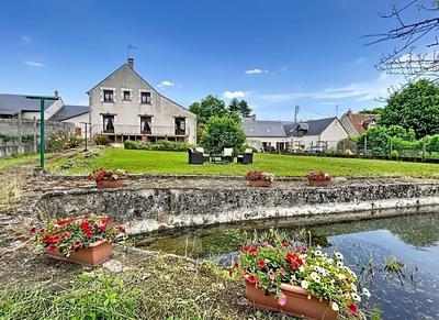 Maison ancienne - 240 m² - 12 pièces