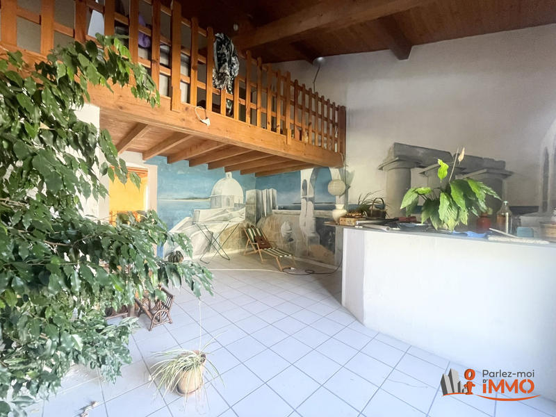 Maison ancienne - 183 m² - 6 pièces