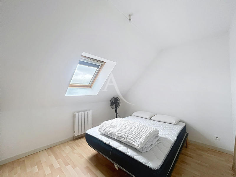 Maison - 80 m² - 5 pièces