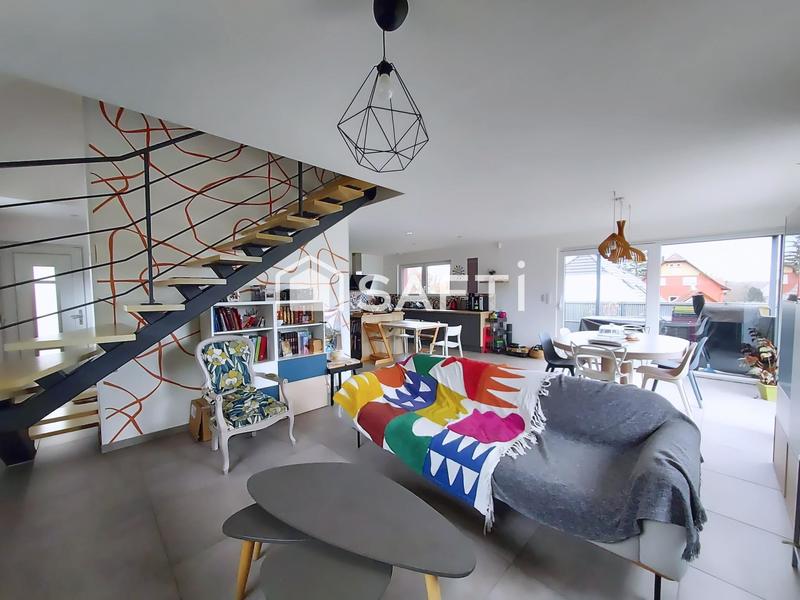 Maison - 158 m² - 7 pièces