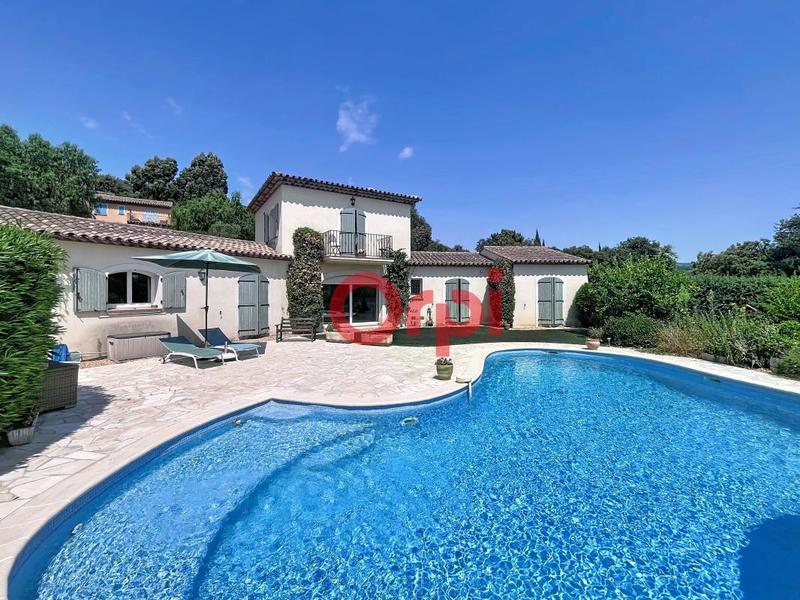 Maison - 140 m² - 4 pièces