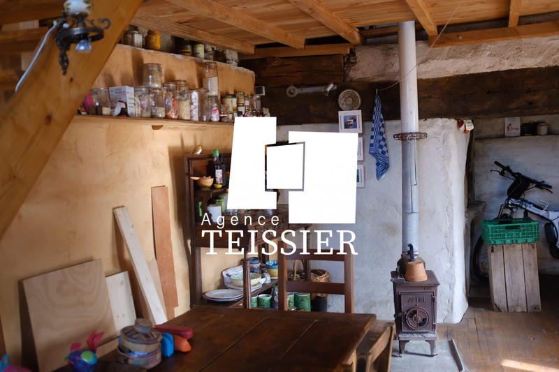 Mas - 341 m² - 20 pièces