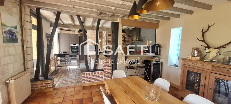 Maison - 165 m² - 8 pièces