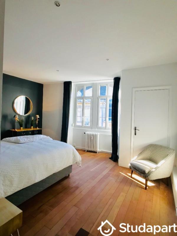 Appartement - 170 m² - 8 pièces