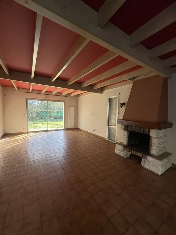 Maison - 213 m² - 5 pièces