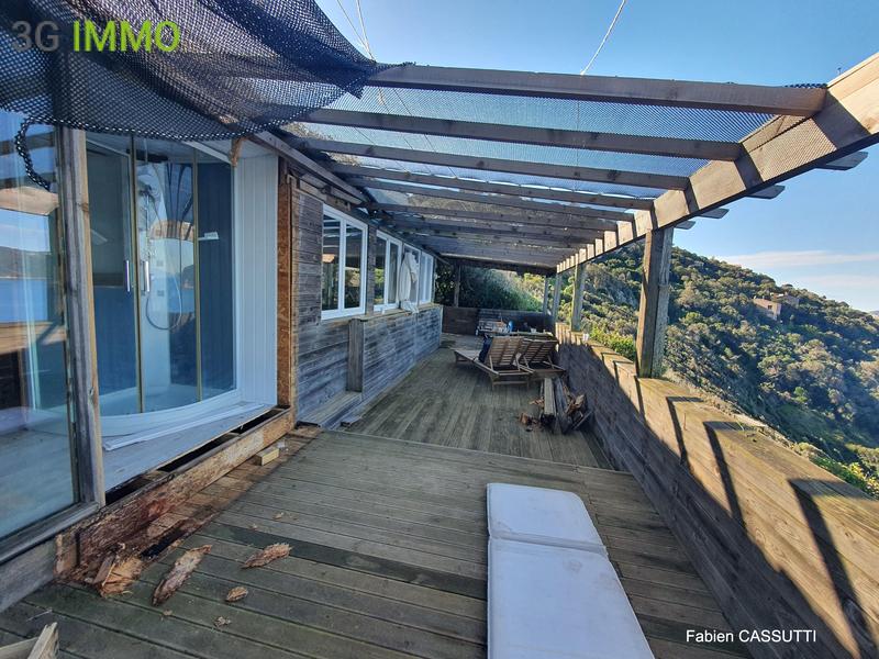 Villa - 279 m² - 11 pièces