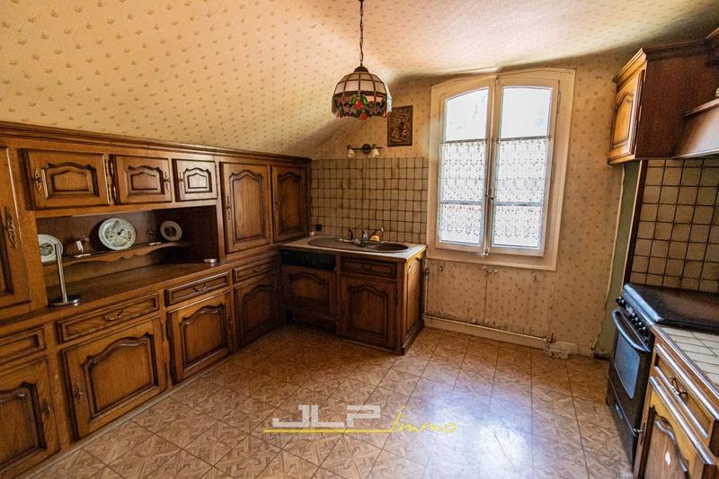 Maison - 194 m² - 8 pièces