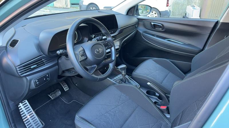 Hyundai Bayon 1.0 t-GDi 100 Dct7 Executive - Automatique Entretien constructeur