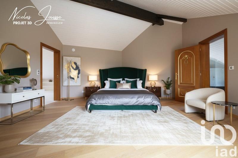 Maison - 450 m² - 20 pièces