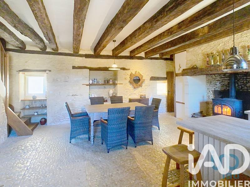 Maison - 180 m² - 5 pièces