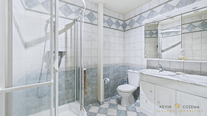 Maison - 145 m² - 8 pièces