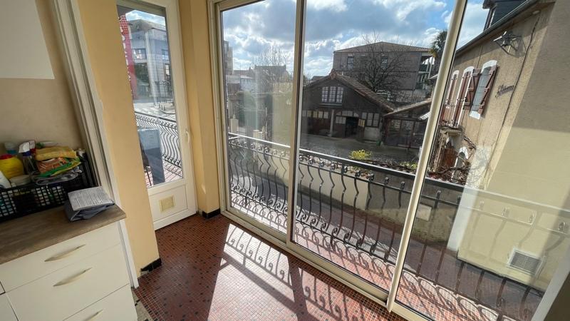 Immeuble - 380 m² - 14 pièces