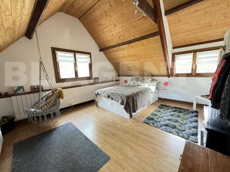 Maison - 108 m² - 5 pièces