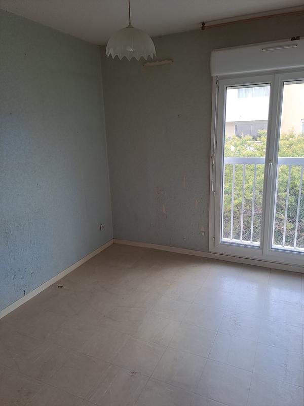 Appartement - 77 m² - 3 pièces