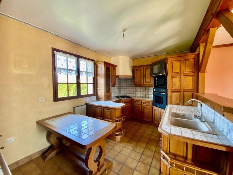 Maison - 98 m² - 4 pièces